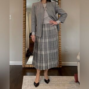 Evan Picone Worsted Wool Made in USA Pleated Plaid Women's Midi Skirt